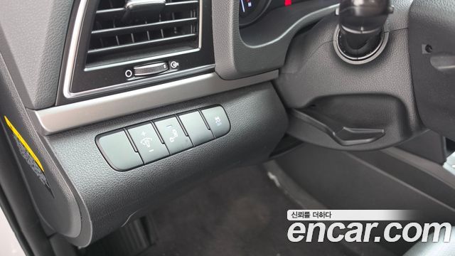 Hyundai Avante (AD) 1.6 GDI Value Plus 2017 — фото 18