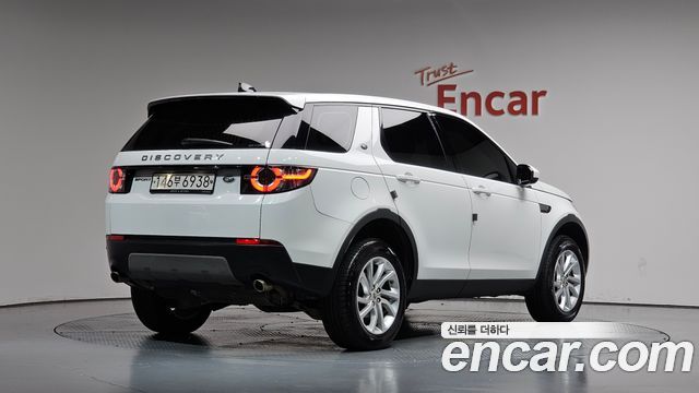 Land Rover Discovery Sport 2.0 TD4 SE (150PS) 2019 — фото 2