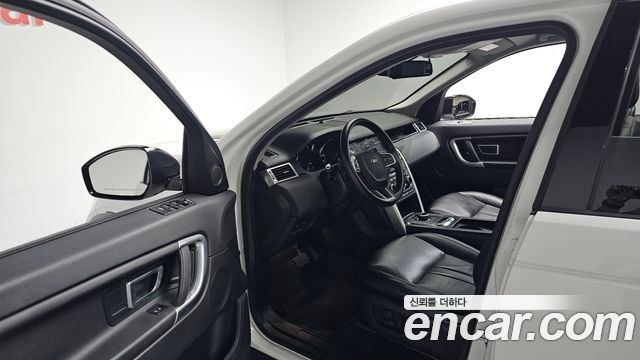 Land Rover Discovery Sport 2.0 TD4 SE (150PS) 2019 — фото 10