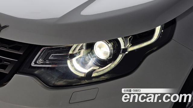 Land Rover Discovery Sport 2.0 TD4 SE (150PS) 2019 — фото 28