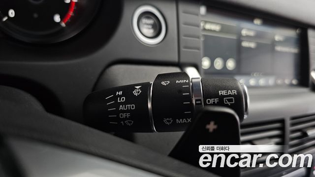 Land Rover Discovery Sport 2.0 TD4 SE (150PS) 2019 — фото 37
