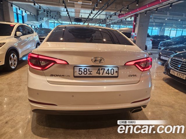 Hyundai Sonata (LF) 2.0 Style 2015 — фото 4