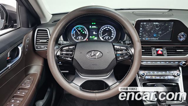 Hyundai Grandeur Hybrid (IG) Exclusive Special 2019 — фото 13