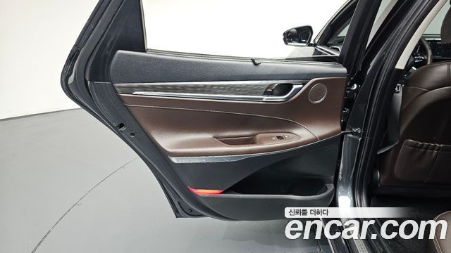 Hyundai Grandeur Hybrid (IG) Exclusive Special 2019 — фото 25