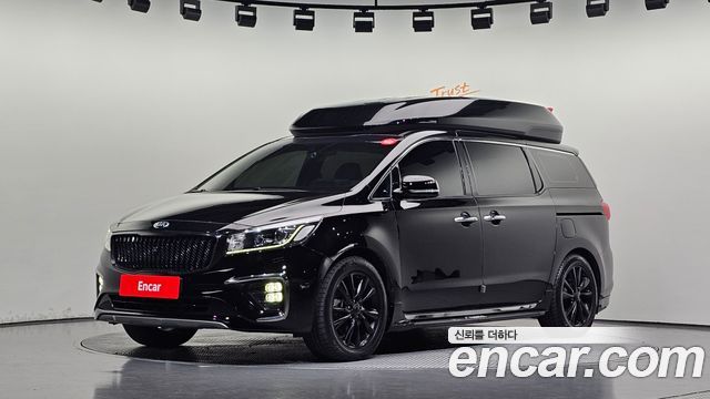 Kia Carnival 9-Seater Hi-Limousine Prestige Hiroof