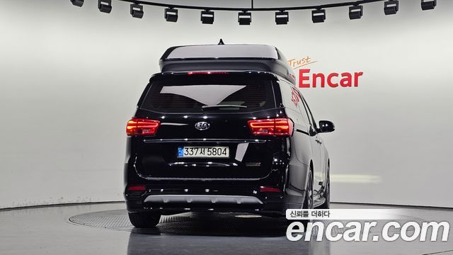 Kia Carnival 9-Seater Hi-Limousine Prestige Hiroof 2019 — фото 4