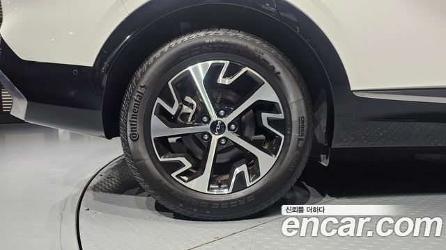 Kia Sportage Hybrid (V) Signature 2WD 2024 — фото 5