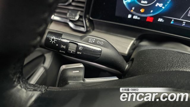 Kia Sportage Hybrid (V) Signature 2WD 2024 — фото 29