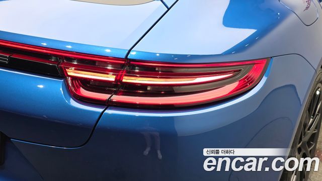 Porsche Panamera (971) 3.0 AWD 2018 — фото 23