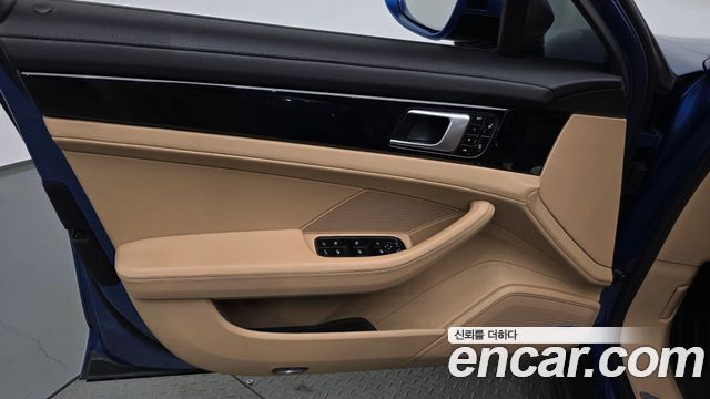 Porsche Panamera (971) 3.0 AWD 2018 — фото 24