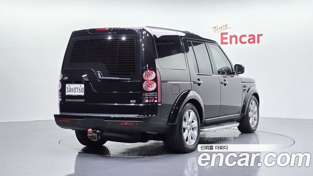 Land Rover Discovery 4 3.0 SDV6 SE 2016 — фото 2