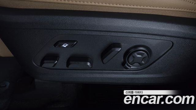 Kia Sorento (IV) Gasoline 2.5T 4WD Gravity 2025 — фото 31