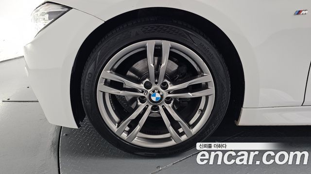 BMW 3 Series (F30) 320i M Sport 2016 — фото 5