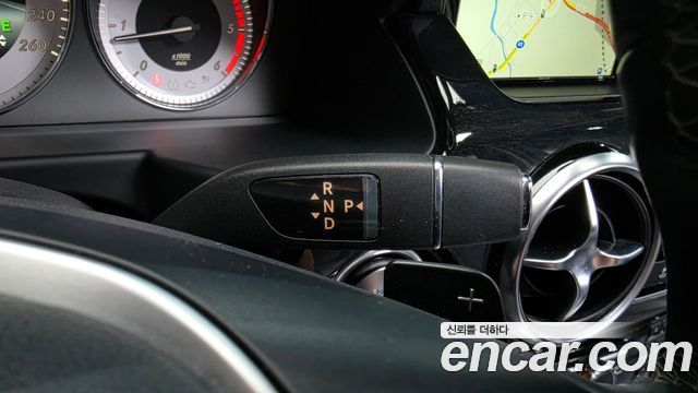 Mercedes-Benz GLK-Class (X204) GLK220 CDI Premium 2015 — фото 9