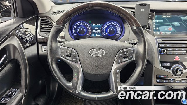 Hyundai Grandeur (HG) HG240 Modern 2015 — фото 13