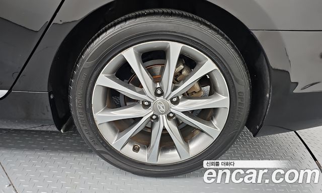 Hyundai Grandeur (HG) HG240 Modern 2015 — фото 21