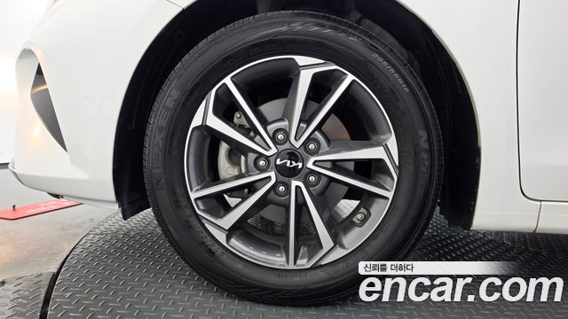 Kia K3 (II) 1.6 Prestige 2022 — фото 5