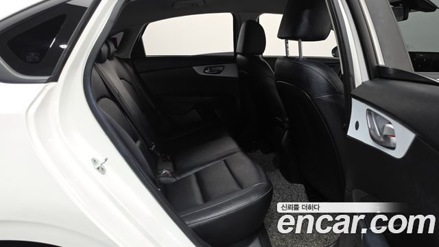 Kia K3 (II) 1.6 Prestige 2022 — фото 11