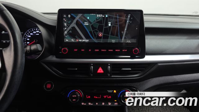 Kia K3 (II) 1.6 Prestige 2022 — фото 13