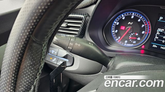 Hyundai Veloster (JS) 2.0 N 2021 — фото 29