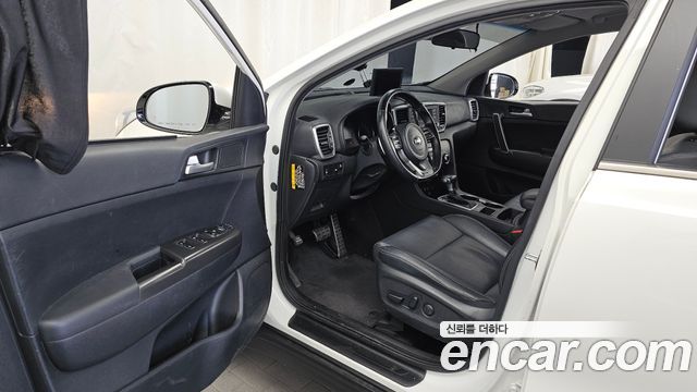 Kia Sportage The Bold Diesel 2.0 2WD Prestige 2019 — фото 10