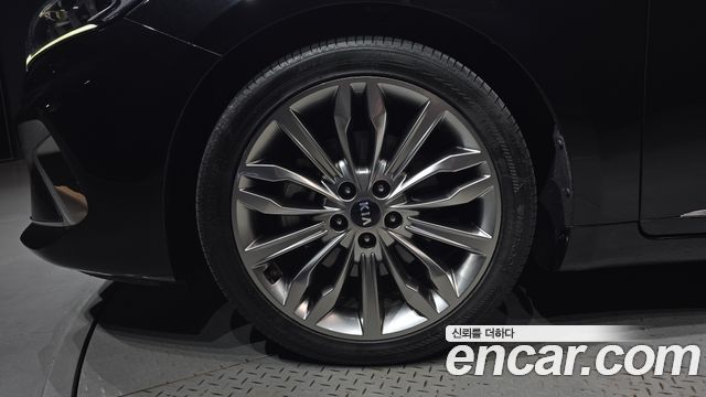 Kia K7 Premier 2.5 GDI X Edition 2020 — фото 5