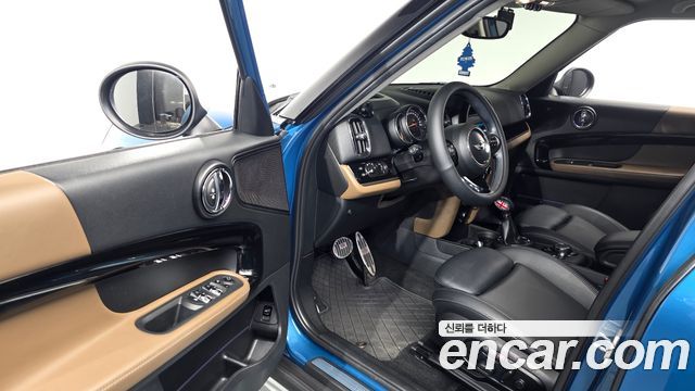 MINI Cooper D Countryman ALL4 HIGH 2nd 2018 — фото 10