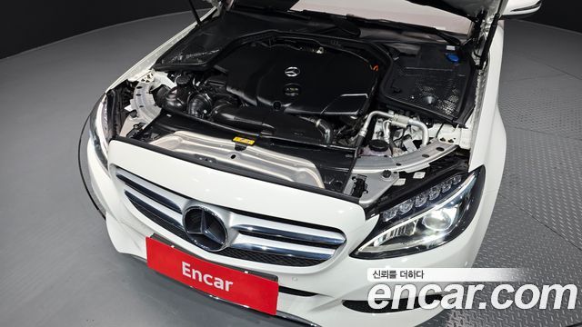 Mercedes-Benz C-Class (W205) C220 d Avantgarde 2018 — фото 6