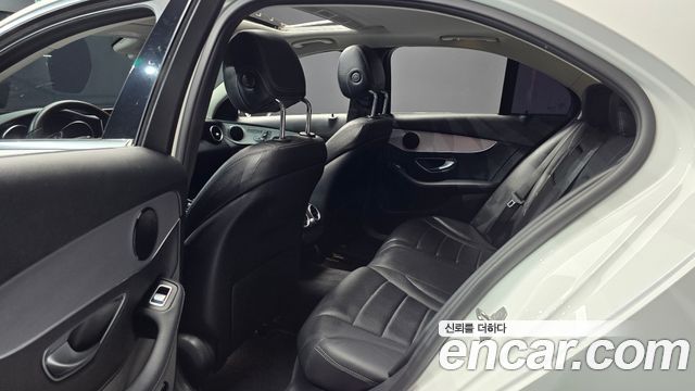 Mercedes-Benz C-Class (W205) C220 d Avantgarde 2018 — фото 12