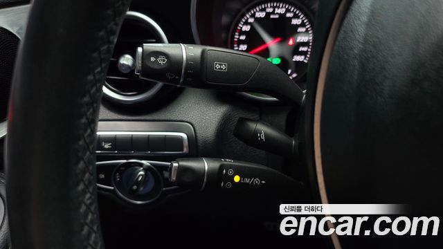 Mercedes-Benz C-Class (W205) C220 d Avantgarde 2018 — фото 20
