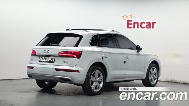 Audi Q5 (FY) 40 TDI Quattro Premium 2020 — фото 2