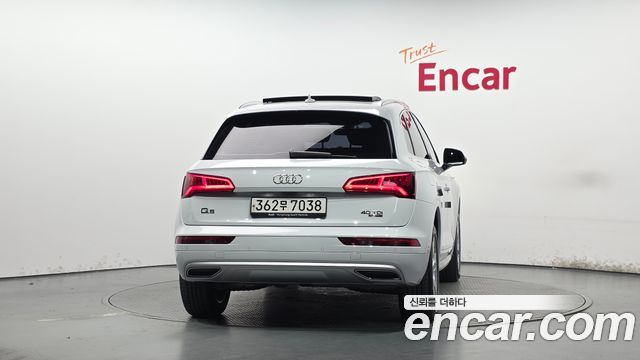 Audi Q5 (FY) 40 TDI Quattro Premium 2020 — фото 4