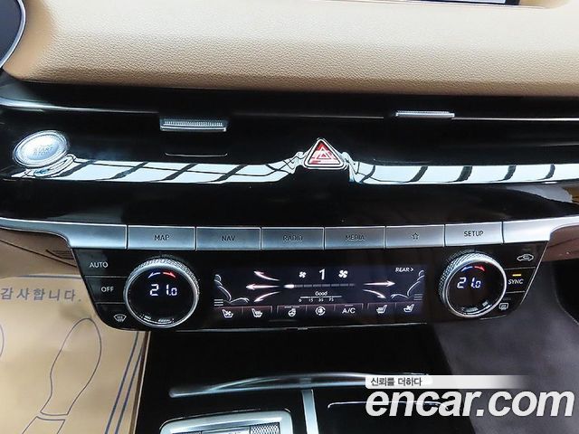 Genesis G80 (RG3) Gasoline 2.5 Turbo 2WD 2022 — фото 19