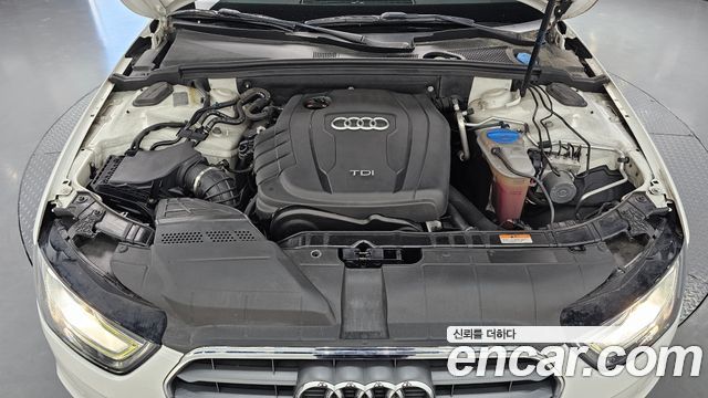 Audi A4 2.0 TDI Quattro Dynamic B8 2013 — фото 6