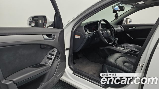 Audi A4 2.0 TDI Quattro Dynamic B8 2013 — фото 10