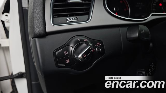 Audi A4 2.0 TDI Quattro Dynamic B8 2013 — фото 18