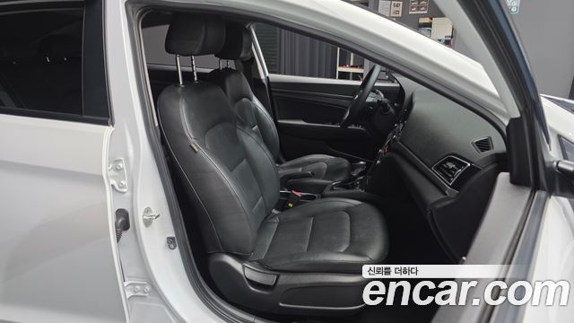 Hyundai Avante (AD) 1.6 GDI Value Plus 2018 — фото 12