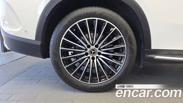 Mercedes-Benz GLC-Class (X254) GLC300 4MATIC AMG Line 2025 — фото 5