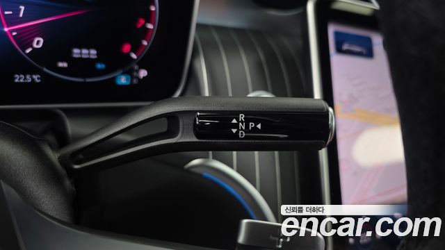 Mercedes-Benz GLC-Class (X254) GLC300 4MATIC AMG Line 2025 — фото 9