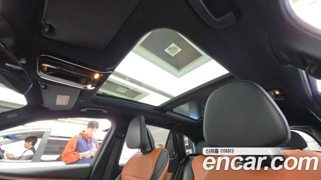 Mercedes-Benz GLC-Class (X254) GLC300 4MATIC AMG Line 2025 — фото 18
