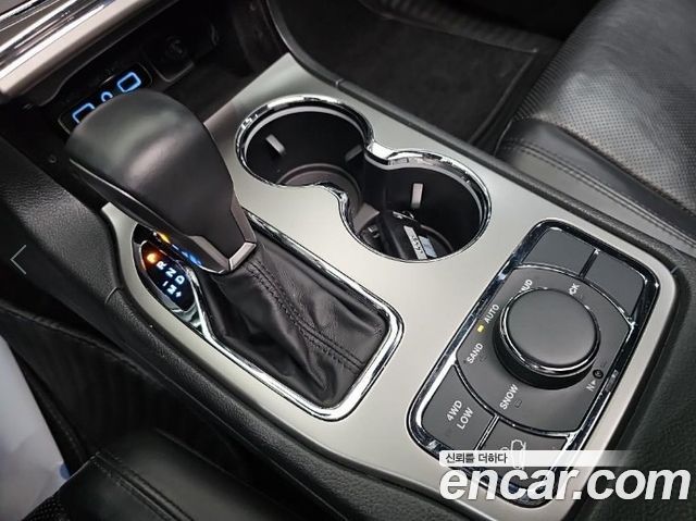 Jeep Grand Cherokee 3.6 Limited WK2 2018 — фото 8