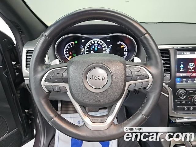 Jeep Grand Cherokee 3.6 Limited WK2 2018 — фото 9