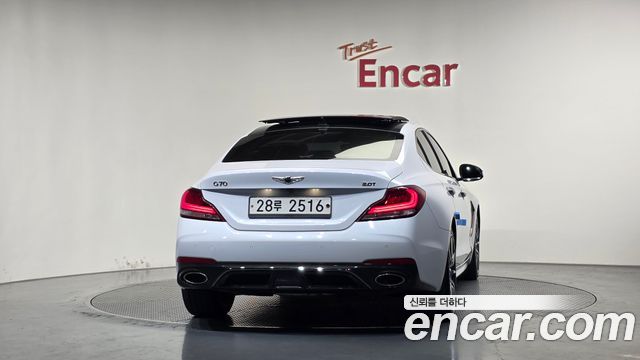 Genesis G70 2.0T Sport Package 2018 — фото 4