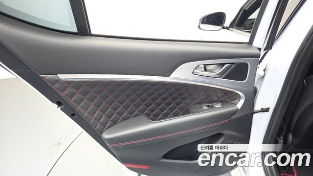 Genesis G70 2.0T Sport Package 2018 — фото 25