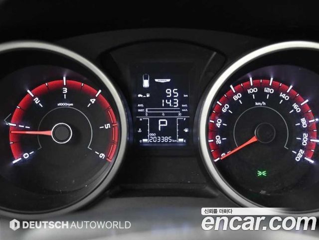 KG Mobility (SsangYong) Tivoli Diesel VX 2WD 2016 — фото 8