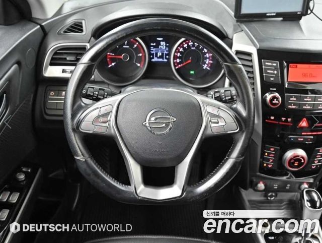 KG Mobility (SsangYong) Tivoli Diesel VX 2WD 2016 — фото 17