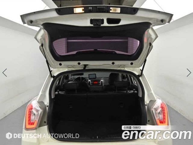 KG Mobility (SsangYong) Tivoli Diesel VX 2WD 2016 — фото 23