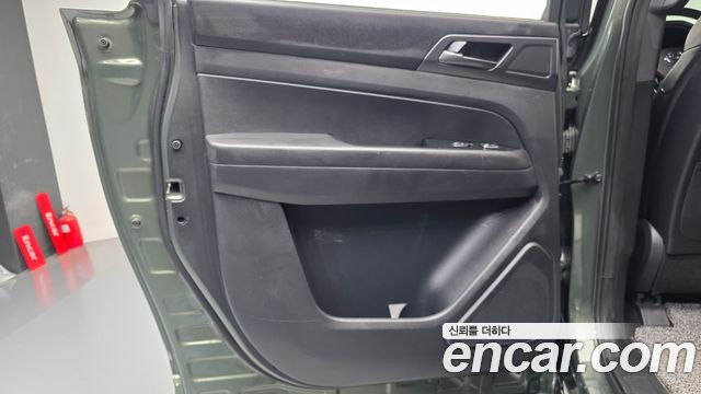 KG Mobility (SsangYong) Rexton Sports Khan Diesel 2.2 4WD Prestige 2023 — фото 31
