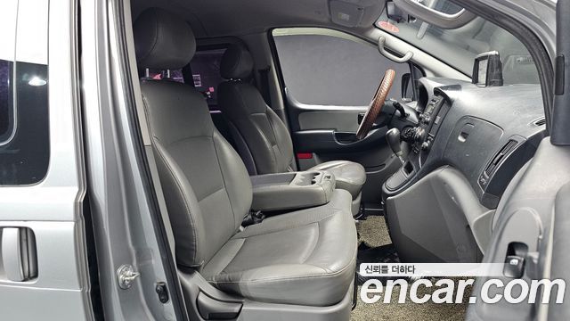 Hyundai Grand Starex 12-Seater Wagon CVX Deluxe 2012 — фото 11