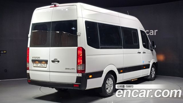 Hyundai Solati 15-seater deluxe 2015 — фото 2